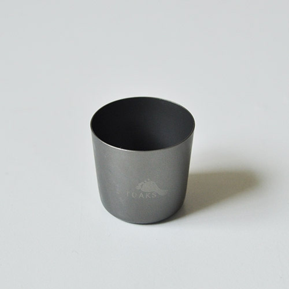 TOAKS Titanium Shot Glass 30ml SG-02 トークス ショットグラス 2個1セット | アウトドア利用・料理用途も -  アウトドア・スポーツ・ファッション ディントコヨーテ 通販ショップ DYNT COYOTE LIFE STYLE SHOP