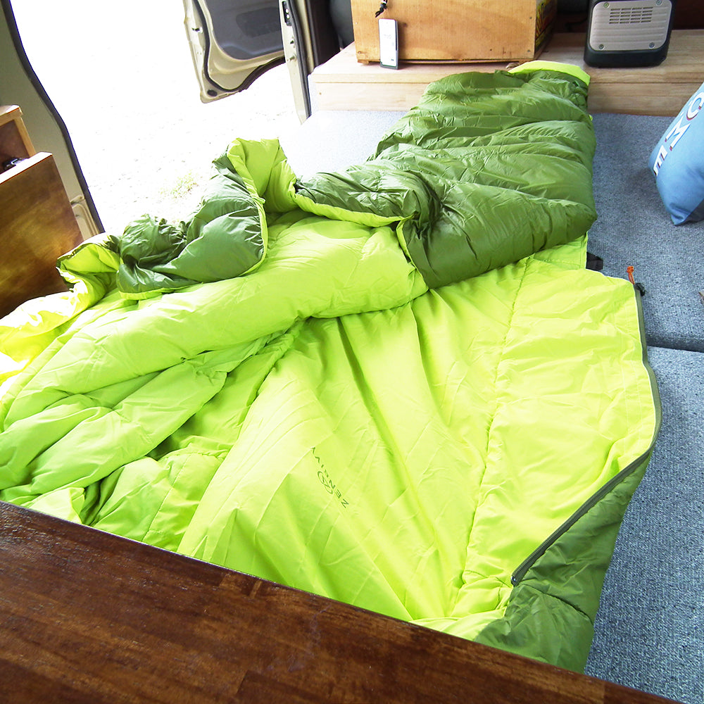 ゼンビビィ ベッドダウン 保温域-5℃ Zenbivyベッド ハイブリッド寝袋 ZEBBIVY Bed Down – DYNT COYOTE  OUTDOOR