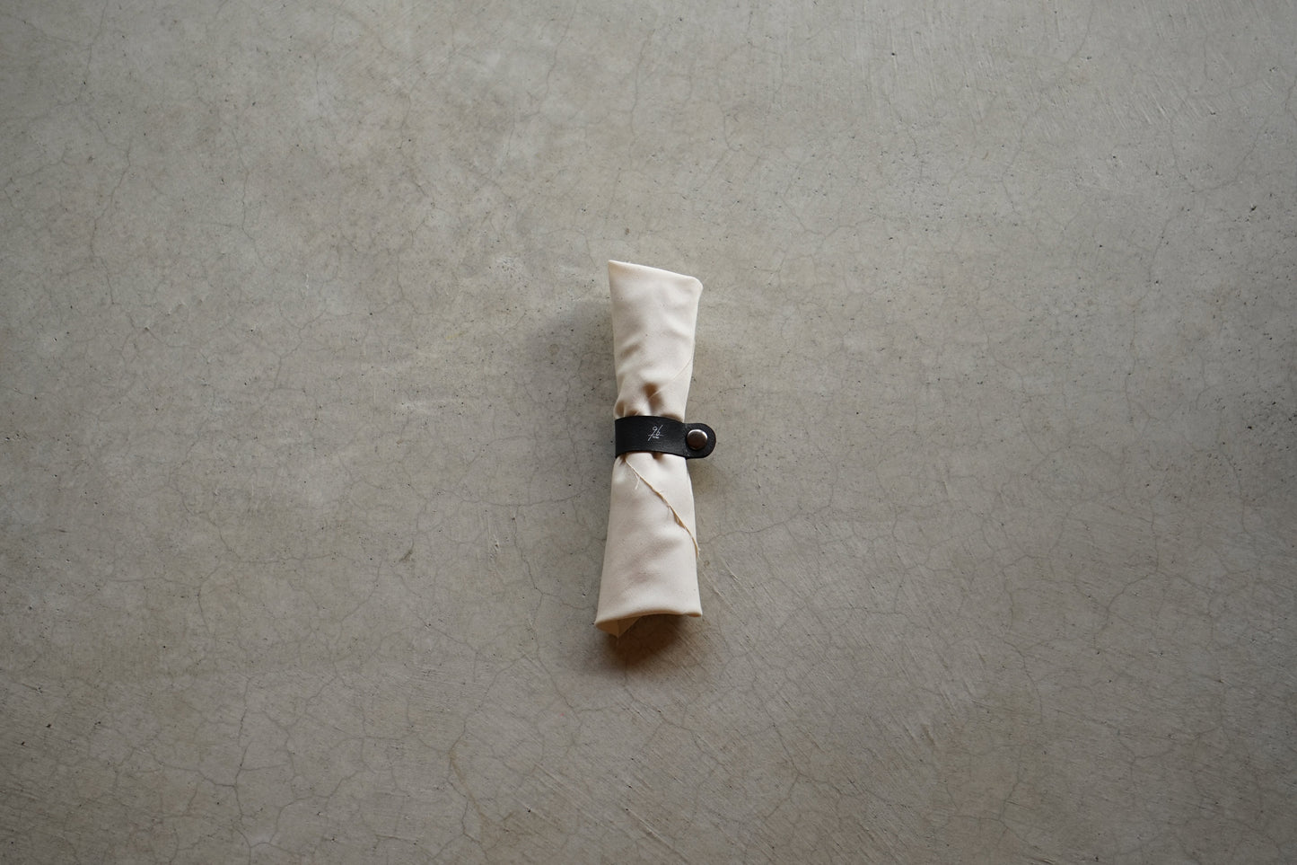 【96 KURO】カトラリー贈りものパッケージAざらざら｜黒染めステンレス製ギフトセット・日本製