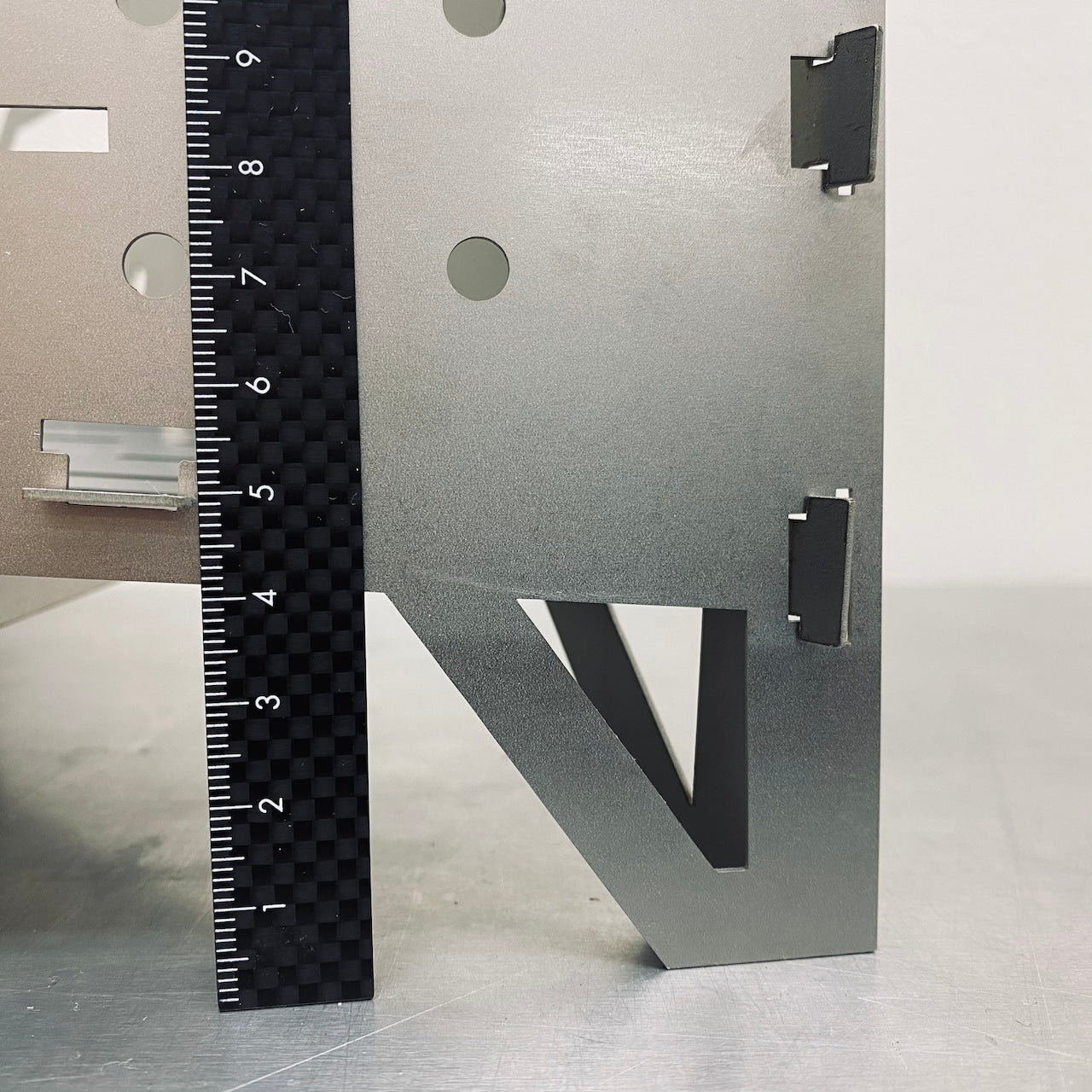 アンルーフ サードストーブ チタン製 焚火台 UNROOF Third Stove