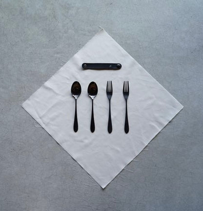 【96 KURO】カトラリー贈りものパッケージAつやつや｜鏡面ステンレス仕上げの日本製ギフトセット