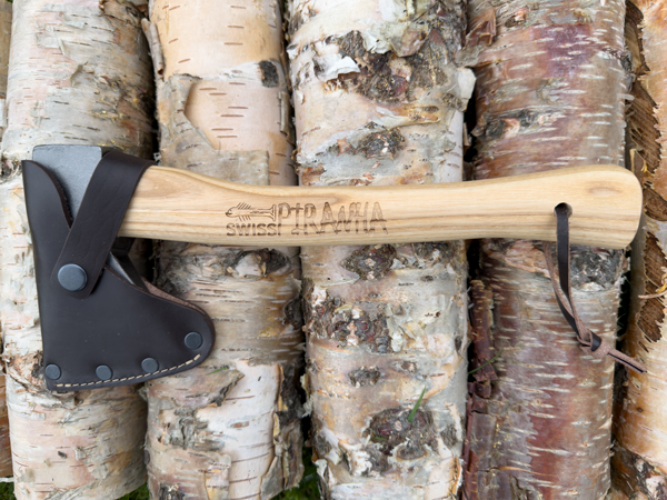 SwissPiranha（スイスピラニア）Securis Scout Camping Hatchet（セキュリス スカウト キャンピング ハチェット）キャンプ用手斧