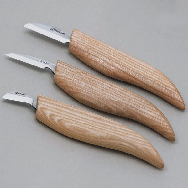 ビーバークラフト チップウッドカービングナイフセット Beaver Craft S06 Chip Carving Knives Set (3 knives in roll + accessories)