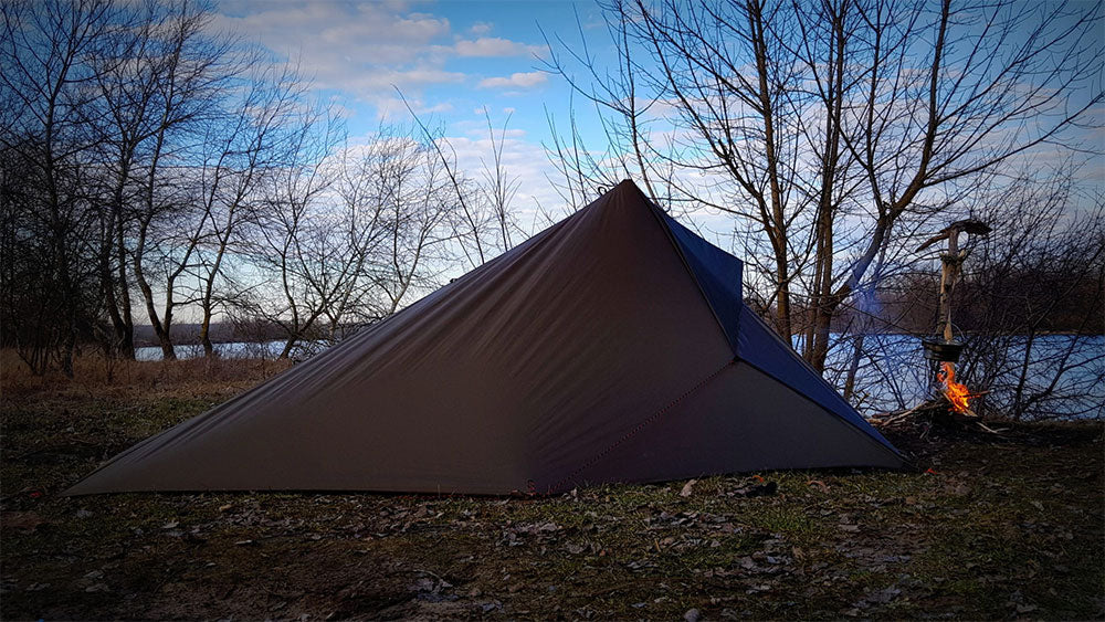 ブッシュメントラベルギア ウルトラライトタープ ダークオリーブ BUSHMEN Travel Gear ULTRALIGHT Tarp dark olive