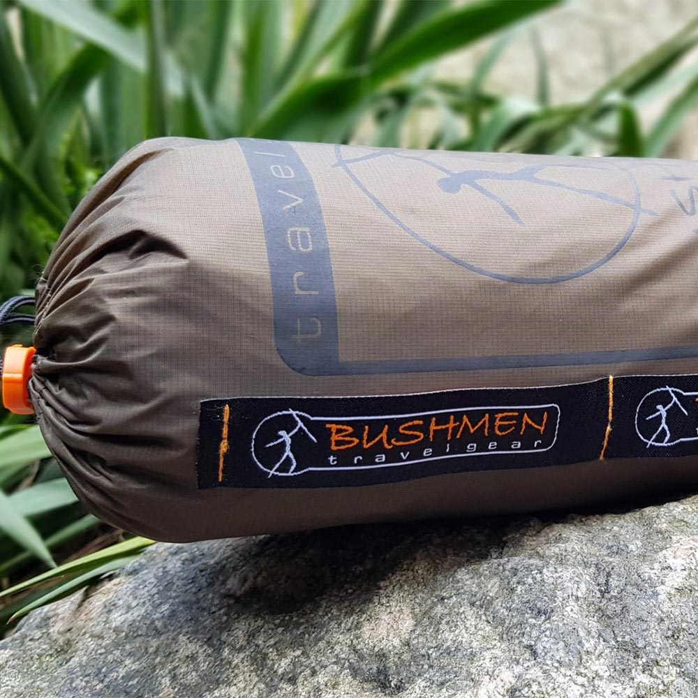 ブッシュメントラベルギア ウルトラライトタープ ダークオリーブ BUSHMEN Travel Gear ULTRALIGHT Tarp dark olive