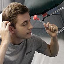 【KingCamp｜キングキャンプ】着替えテント 簡易シャワールーム トイレ更衣室 2人用ポータブルシャワー付き（ブラック／ミディアムグレー）