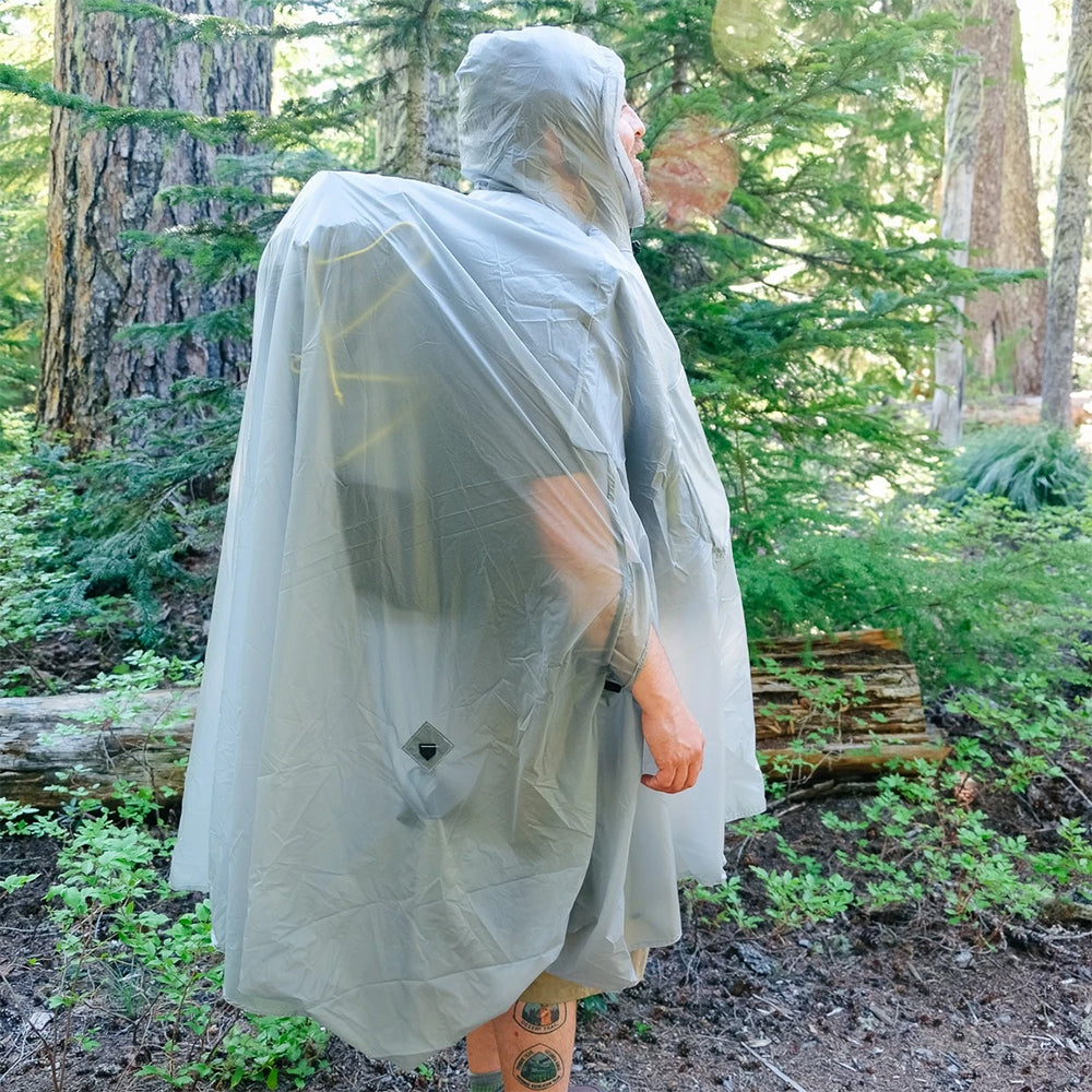 シックスムーンデザインズ ゲイトウッドケープ ソロタープ ポンチョ 300g 1人用 ビビィ SIX MOON DESIGNS Gatewood Cape 2018 Tarp/Poncho