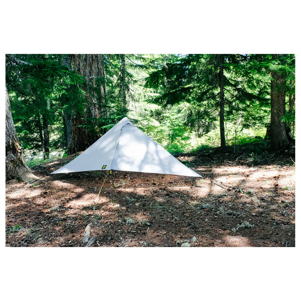 シックスムーンデザインズ デュシュッツタープ セット シェルター テント 1人用 700g SIX MOON DESIGNS Deschutes Tarp Set