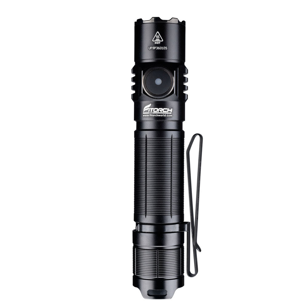 Fitorch P36 3000lumen Compact Flashlight With USB-C Charging Port フィトーチ USB-C充電 懐中電灯 3000ルーメン LED フラッシュライト